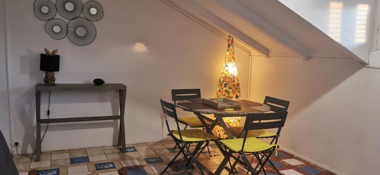 Malendure Bay Appartements ブイヤント エクステリア 写真